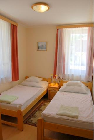 Cedrus Apartmanhaz - Cedrus Koez 7 Zalakaros Habitación foto
